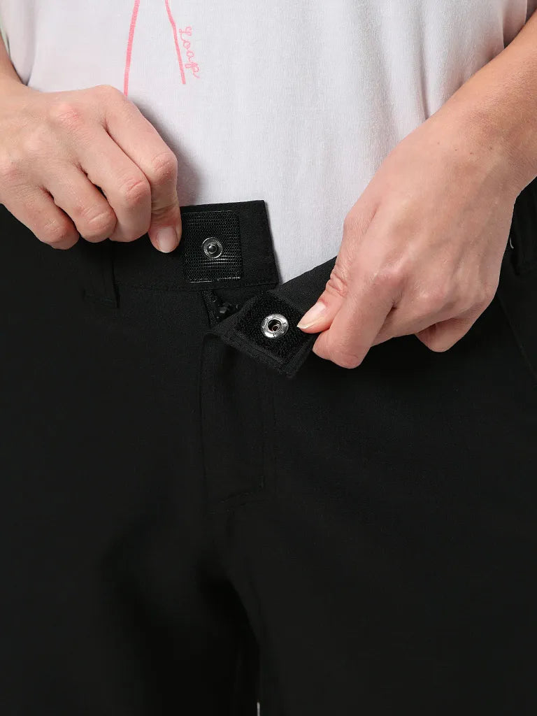 Shorts för kvinnor Loap Uzluna Blk Svart