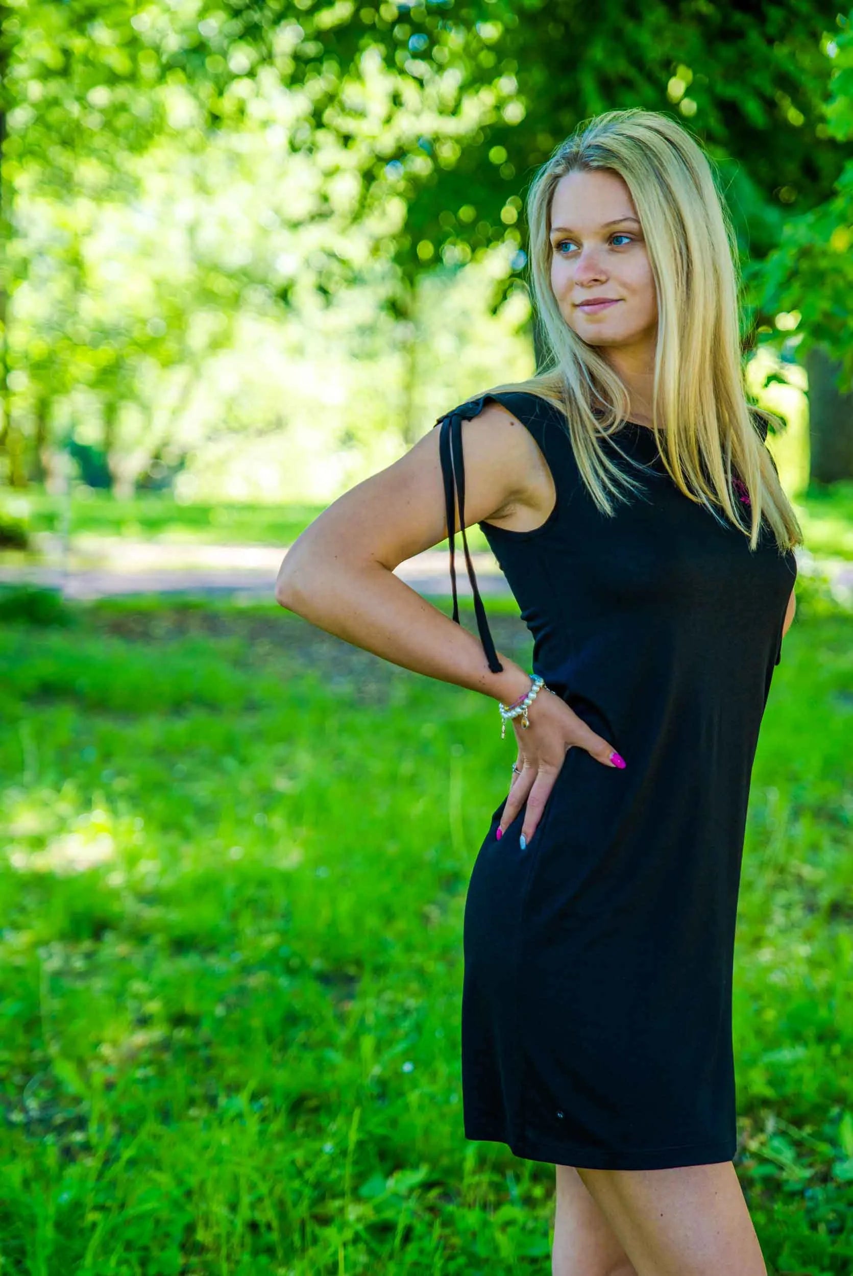 Дамска рокля Loap Asasbeda Blk Черна