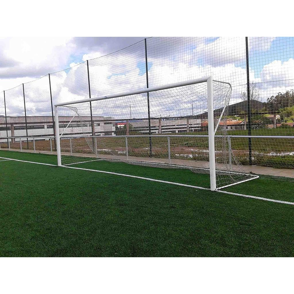 Dvojice základen pro fotbal 11 cílů pro srolování sítě