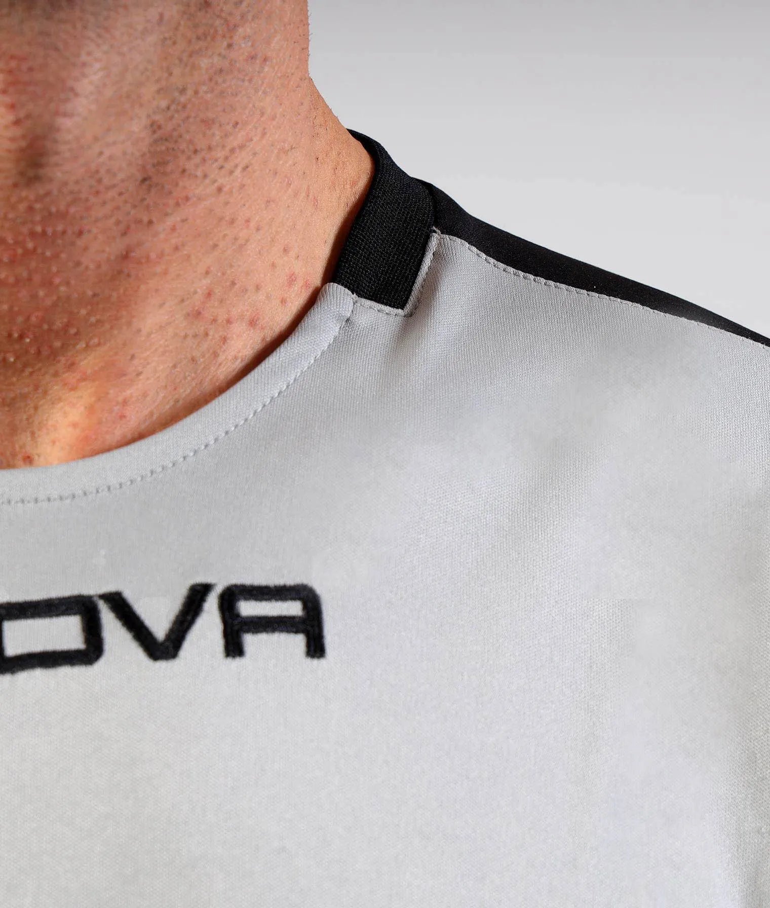 Cúl báire tacair givova portiere hyguana grey xl