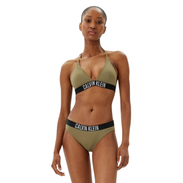 Achoimre Bikini na mBan Calvin Klein