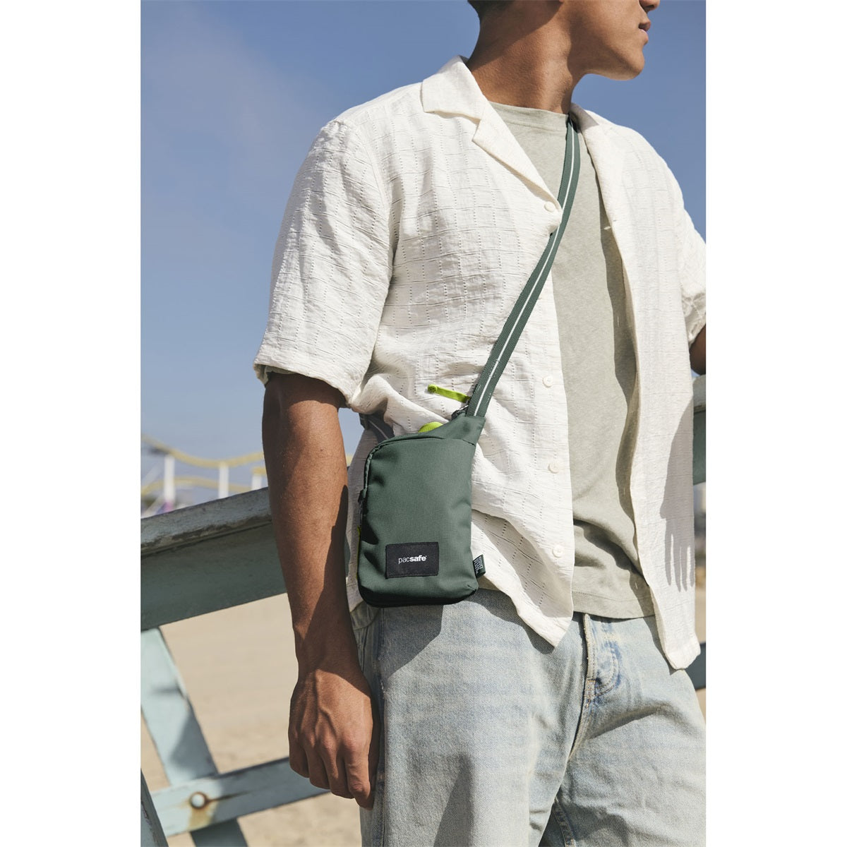 Pacsafe Go Tech Crossbody Spruce Green