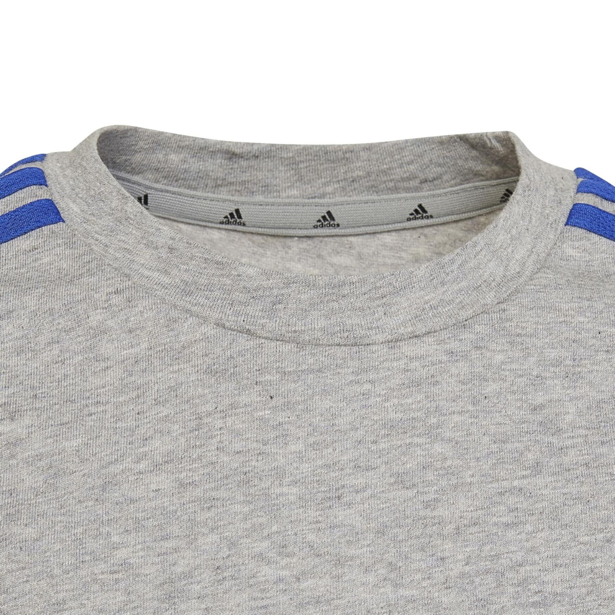 T-léine páistí Adidas 3 stripes saor in aisce,