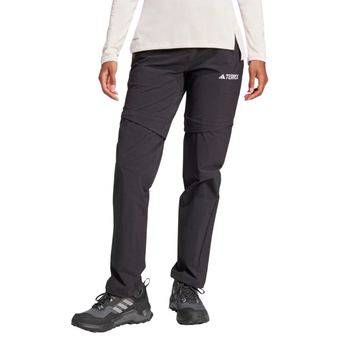 Pantaloni de drumeție pentru femei Adidas