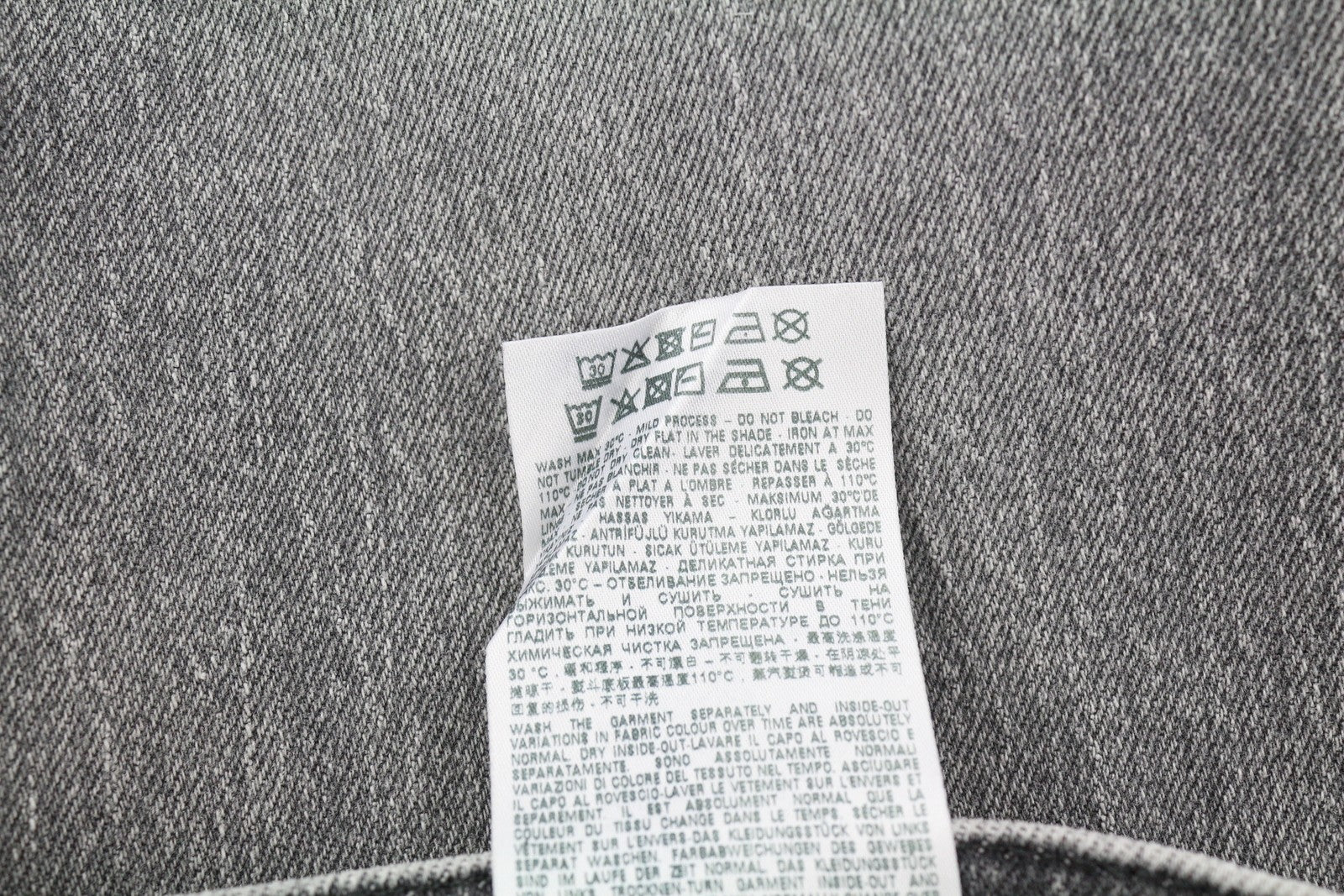 Díosal 2019 D-strukt R09ka Jeansgrey na bhFear Nite caol Fit Zip Rrp225