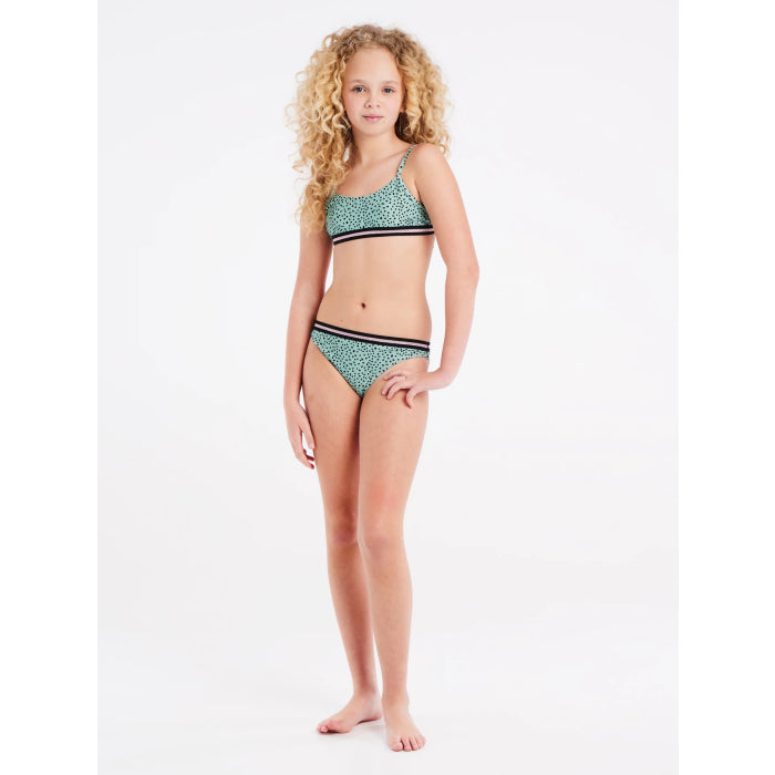Cailíní Bikini agóide
