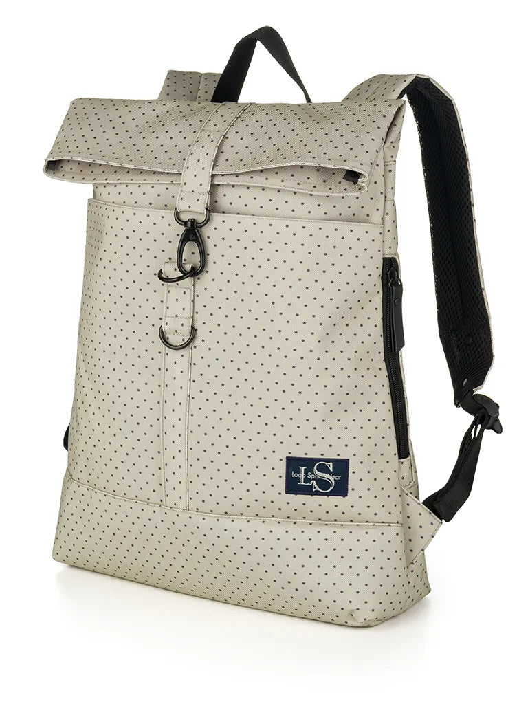 Buail backpack na mban isla liath