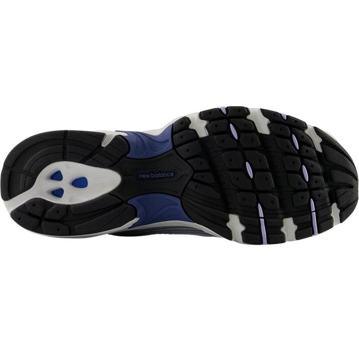 New Balance Sneakers Women