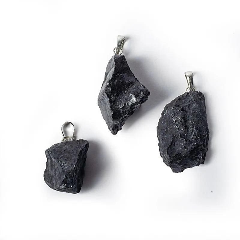 Shungite ru ædelstensvedhæng --pakke med 3 stk - ±3-4,5 cm