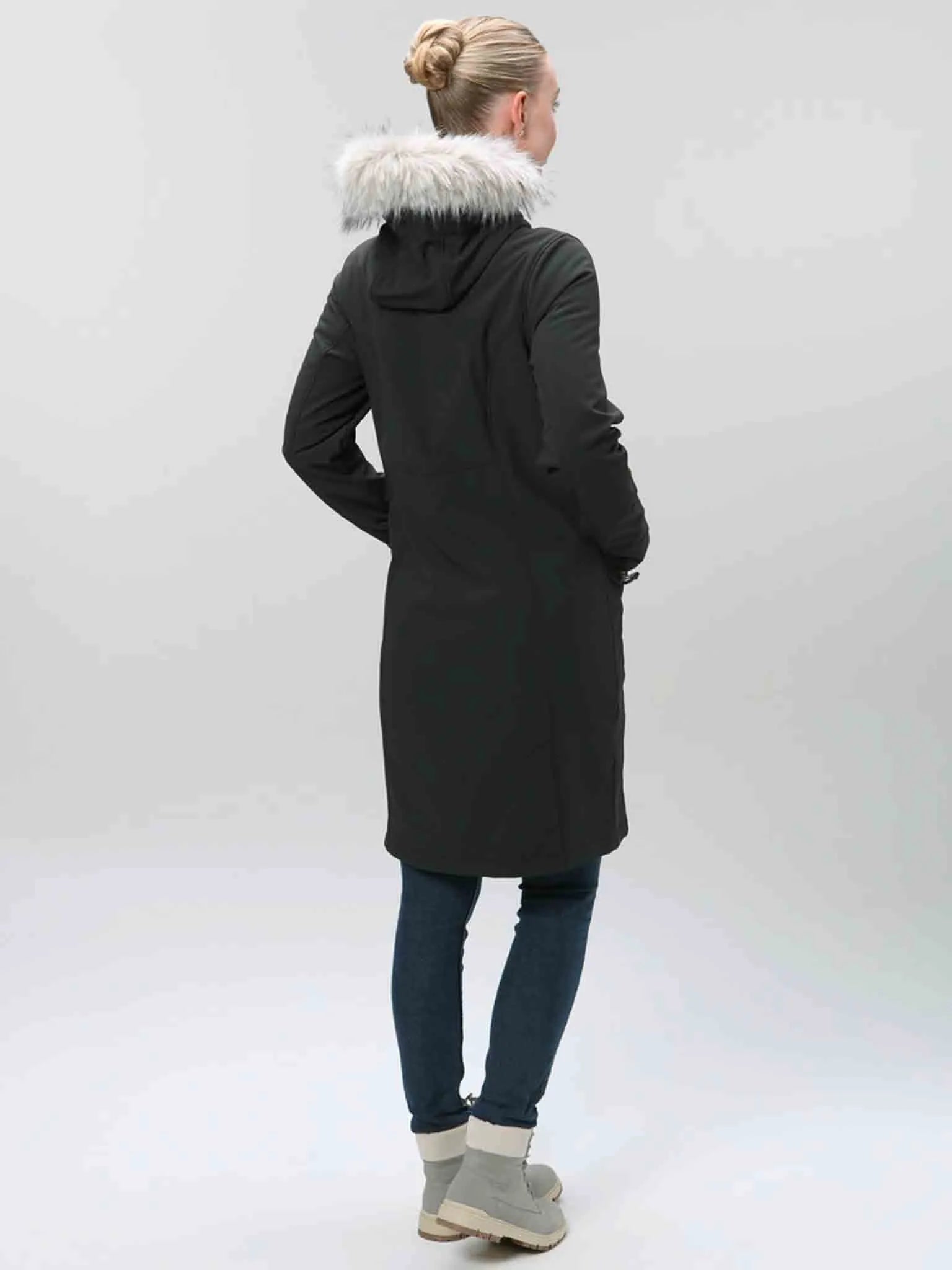 Abrigo Softshell Mujer Loap Lustra Negro