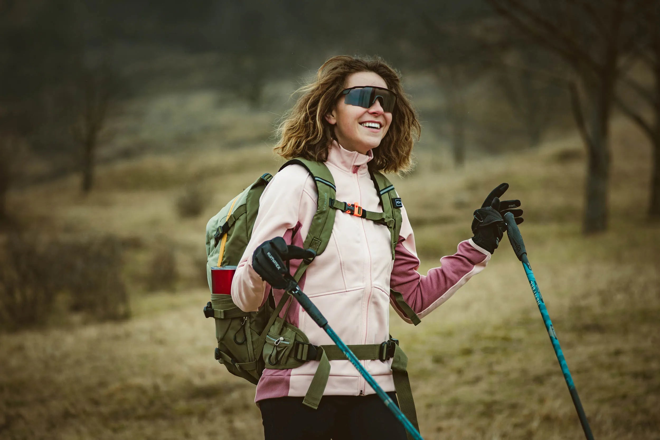 Cuaillí Carbóin Newfeel Cuaillí Siúlóide Nordach Nw P500 Gorm