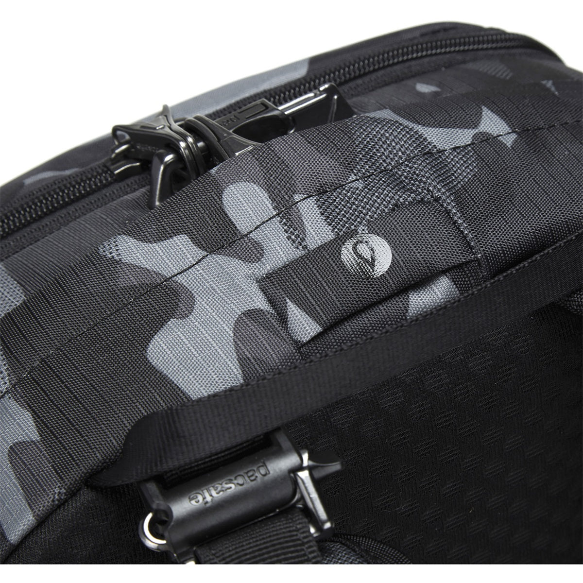 Pacsafe Vibe 25 Backpack Camo