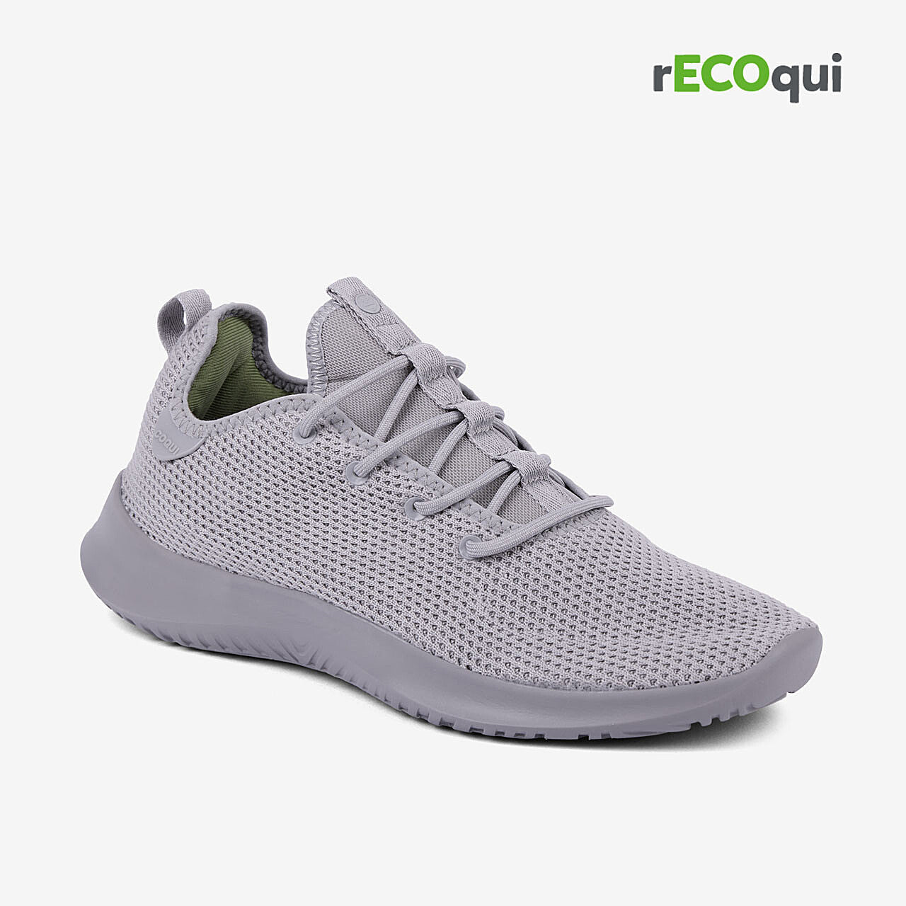 Sneakers na bhFear Coqui