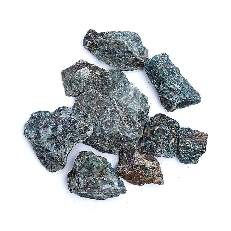 Rubino grezzo con cianite - ± 3-8 cm; ±1000 g