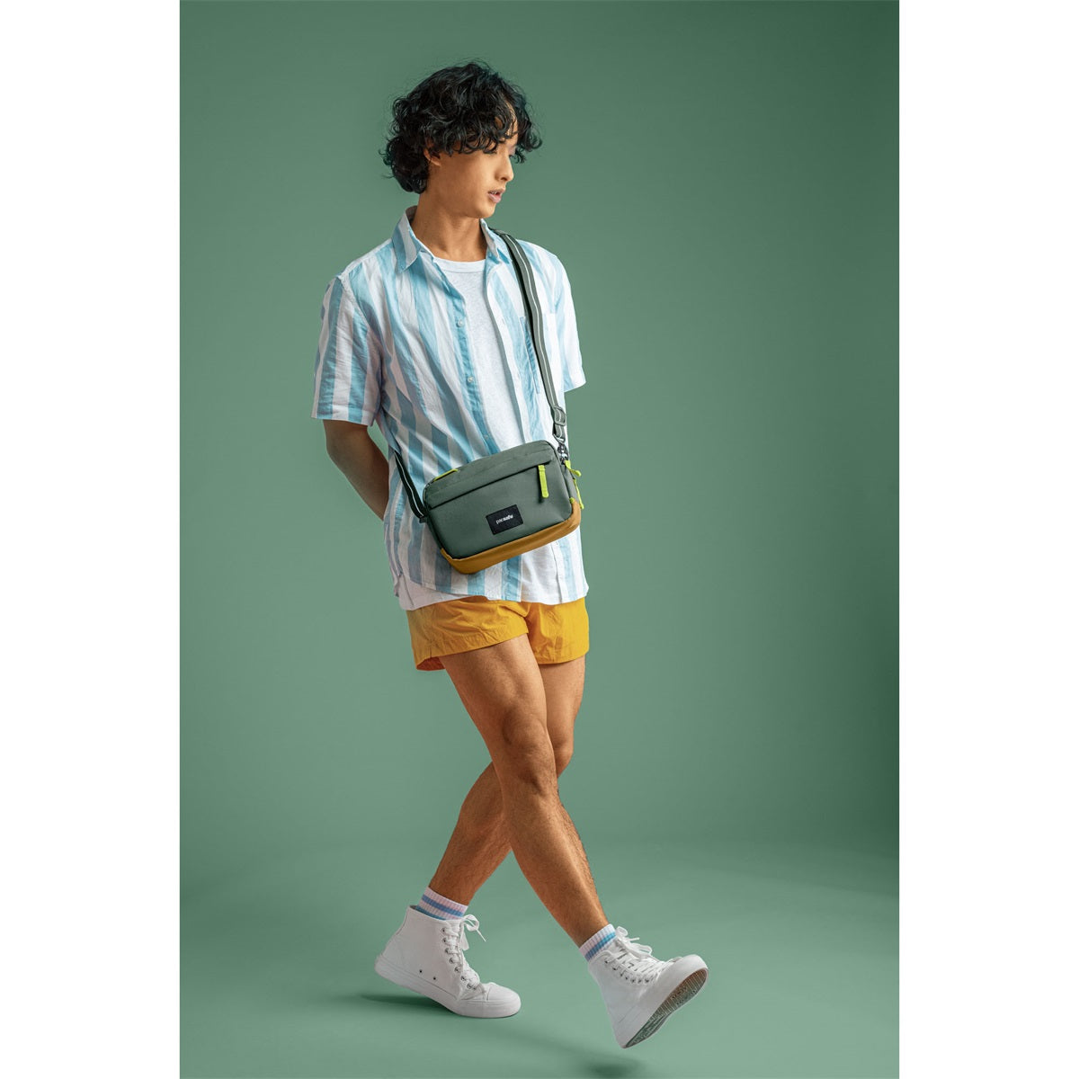 Pacsafe Go Crossbody Spruce Green