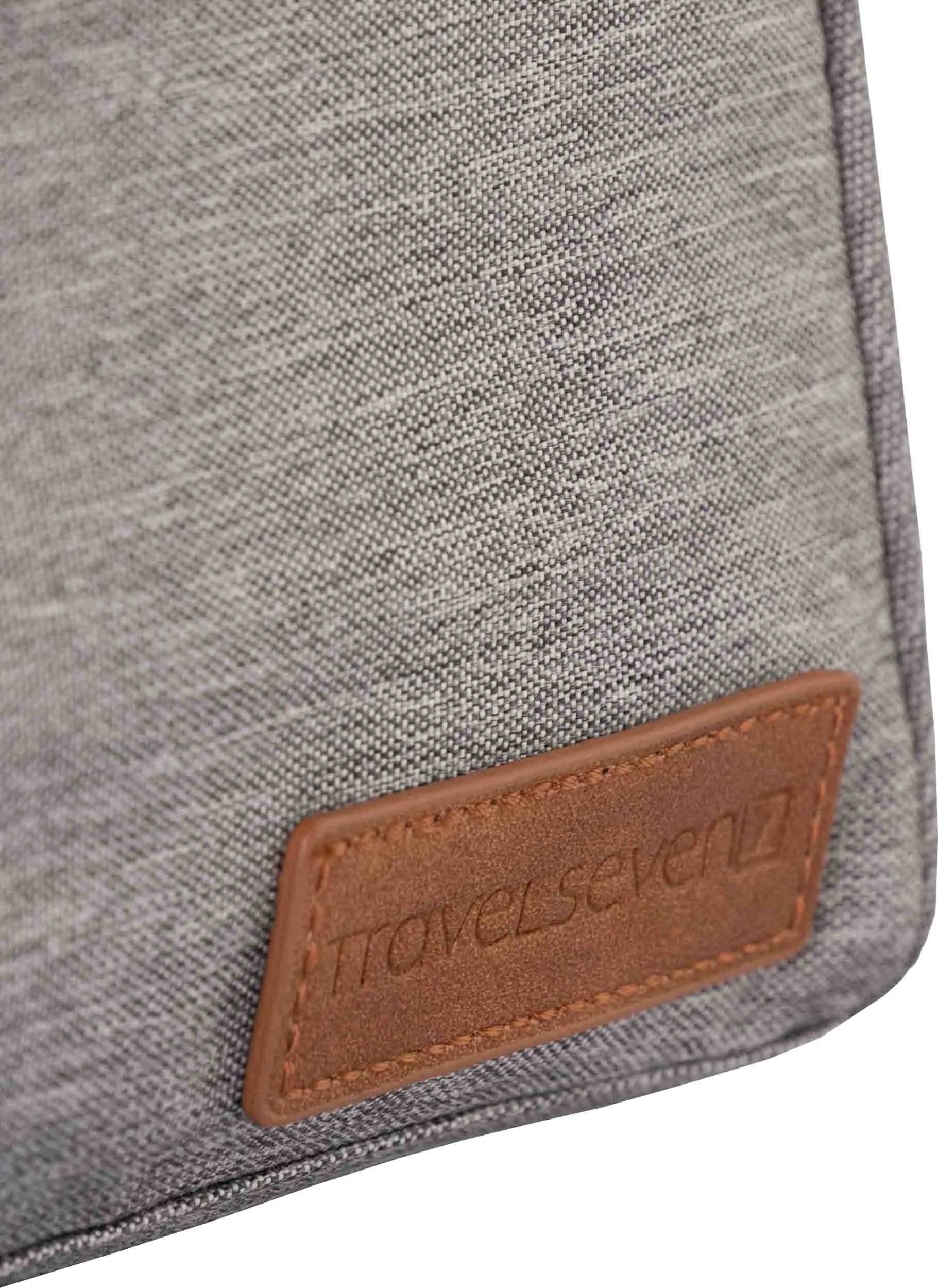 Toaletní taška Travison světle šedá šedá