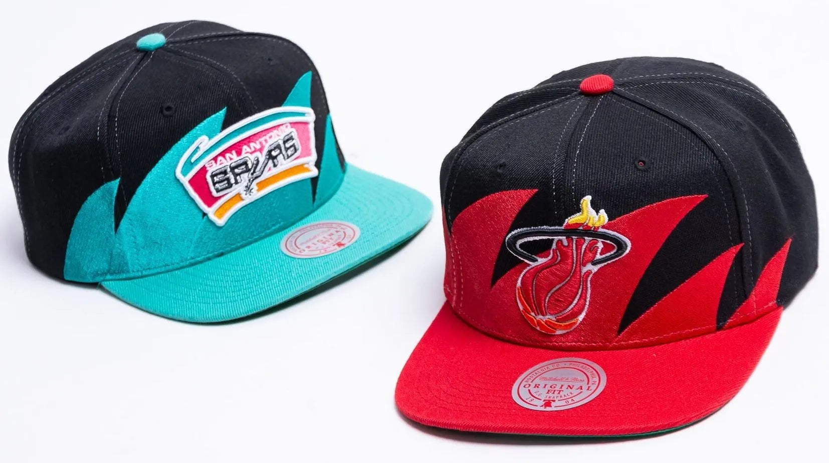 Gorra Mitchell & Ness Nba Hwc Miami Heat negro-rojo
