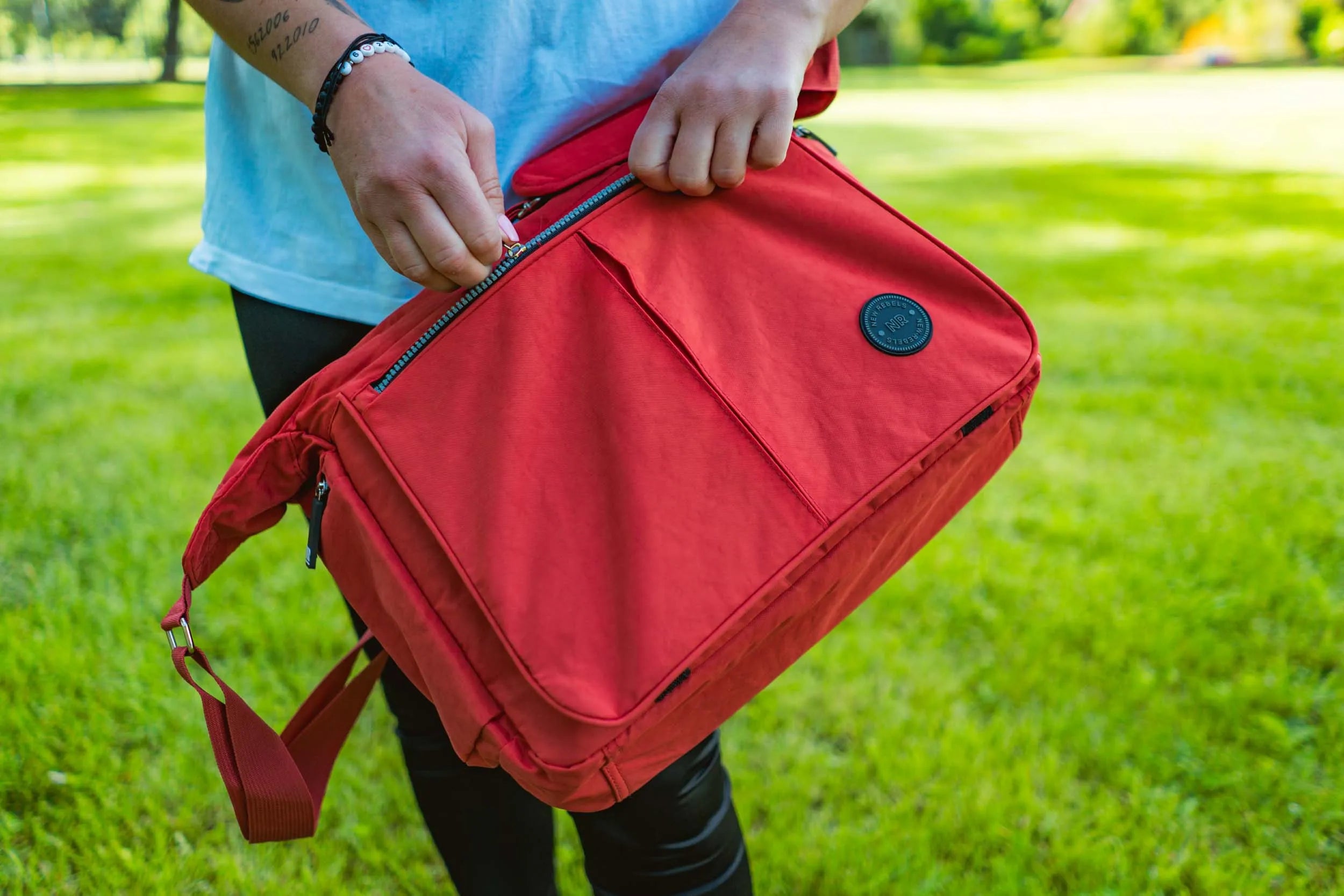 Nouveau Rebels Crincle Persan Sac à bandoulière Rouge Orange