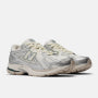 Adidasi New Balance Femei