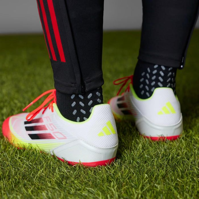 Adidas fodboldstøvler