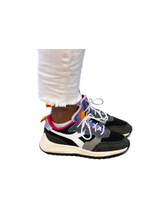 New Balance-Turnschuhe