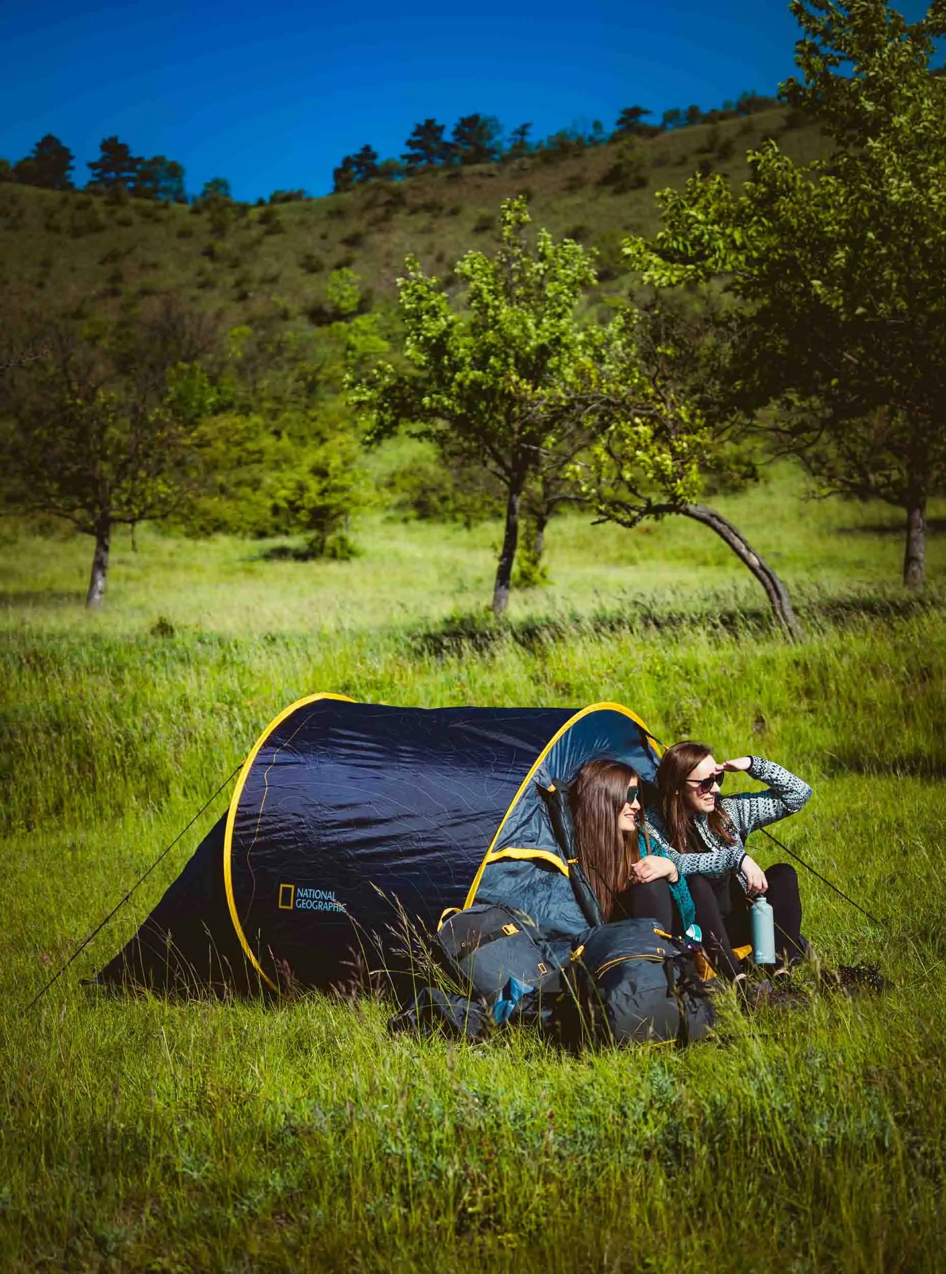 National Geographic stan pre 2 osoby čierny