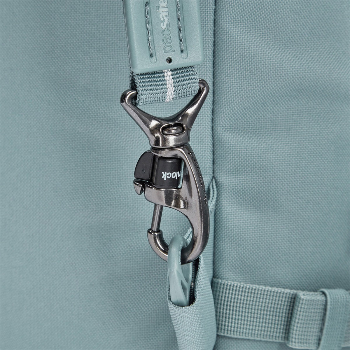 Pacsafe Go Carry-on Rygsæk 34 L Fresh Mint