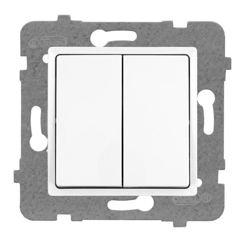Double Connector White Rosa