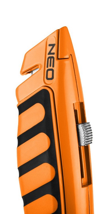 Scian Le Blade Trapezoidal Cruach Comhlacht Miotail