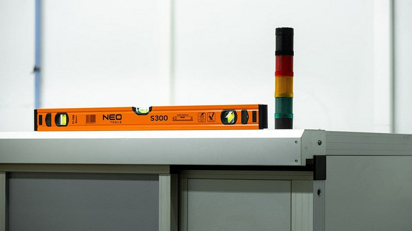 Aluminum Level S300 3 Levels 60cm.