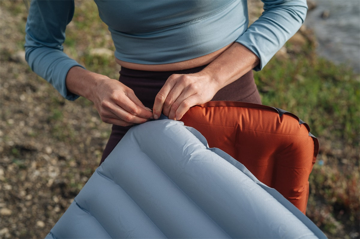 Bach Relay Sleeping Pad 3r Split Stormy Blue / Cinnamon Red Shorts