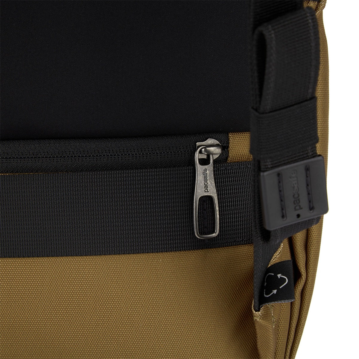 Pacsafe Metrosafe X 25l Backpack Tan