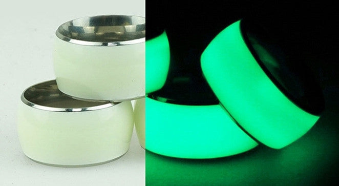 Shiny Pompom Ring – For A Special Intimate Experience