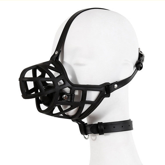 Sm Muzzle Strap – Premium Black Muzzle