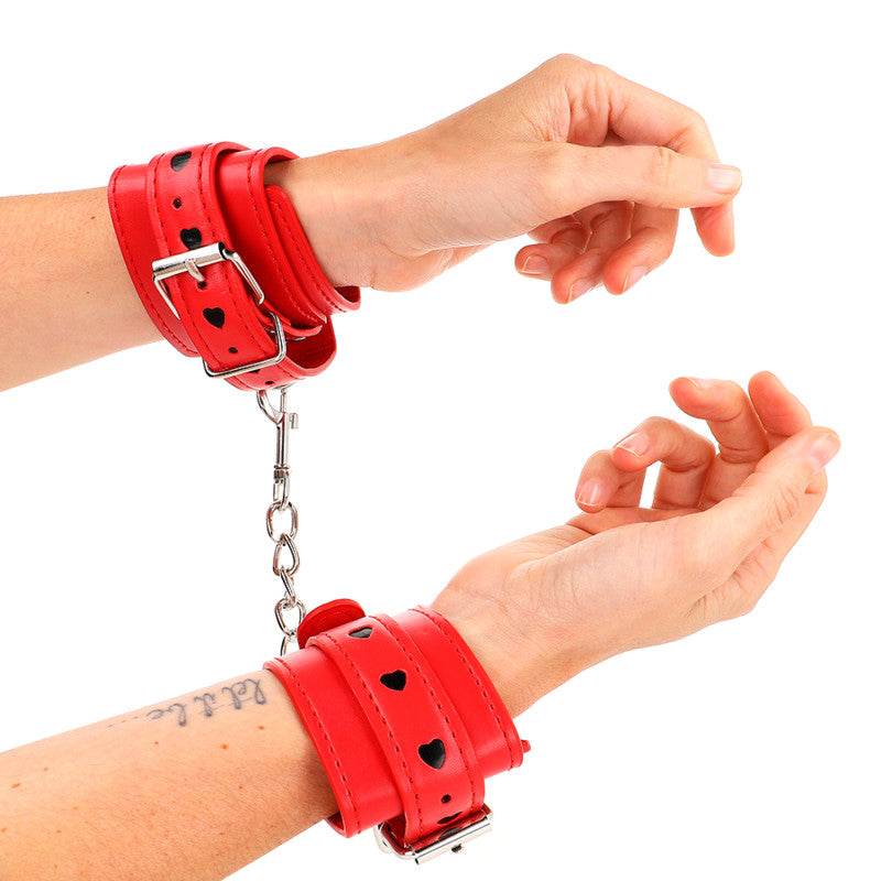 Kink – Adjustable Red Wristband With Black Heart