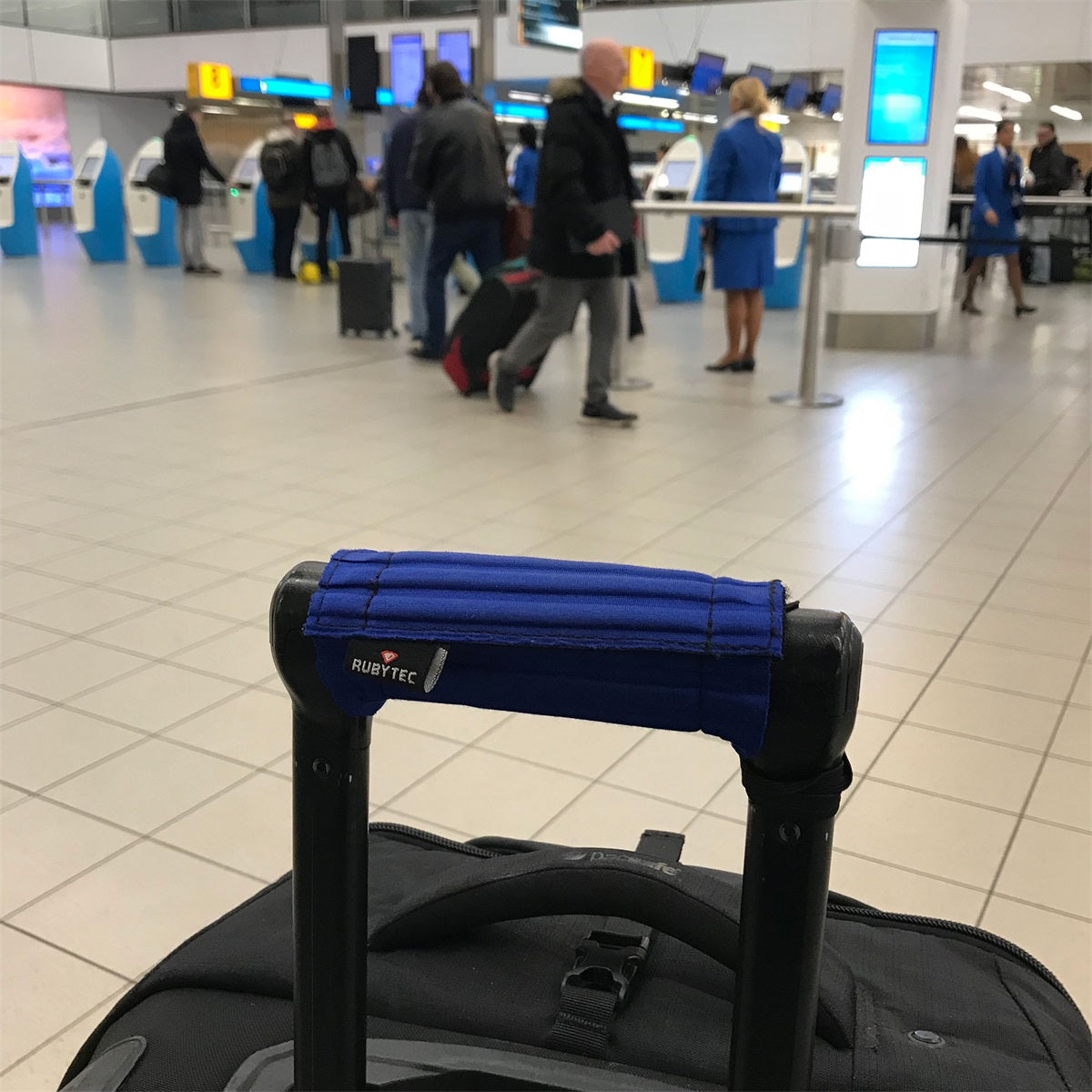 Rubytec Migrator Luggage Id Grip Red