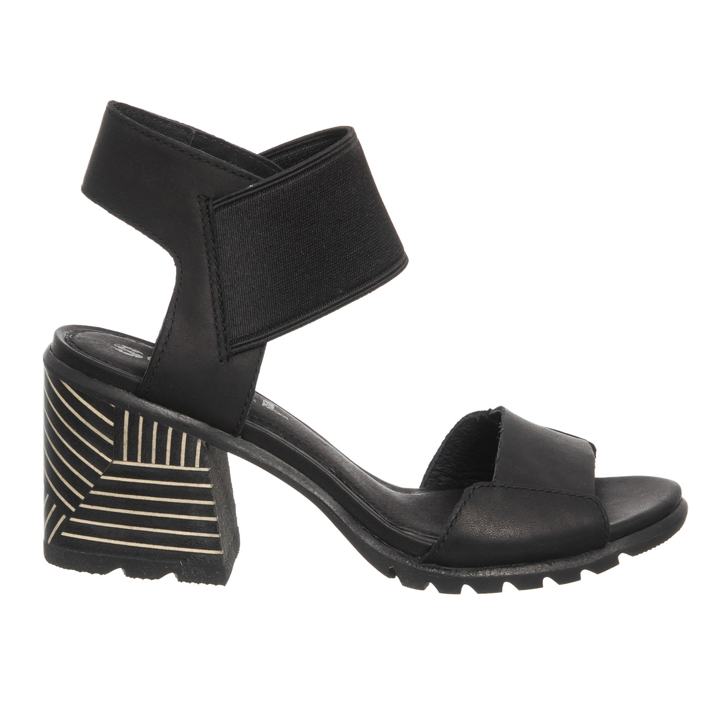 Sandals Sorel Nadia Leathar Nádúrtha Dubh
