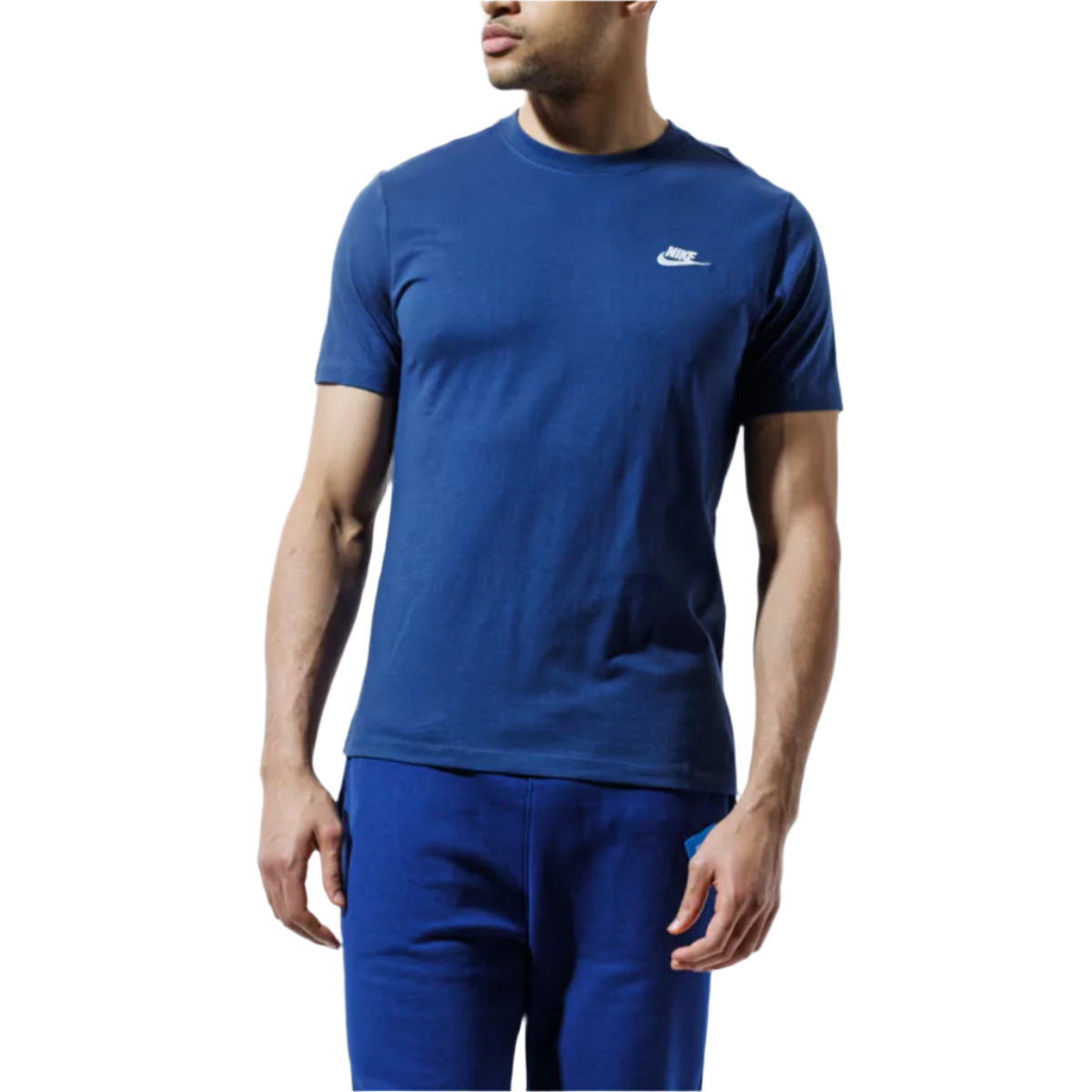 Camiseta Nike Sportswear Club Tee