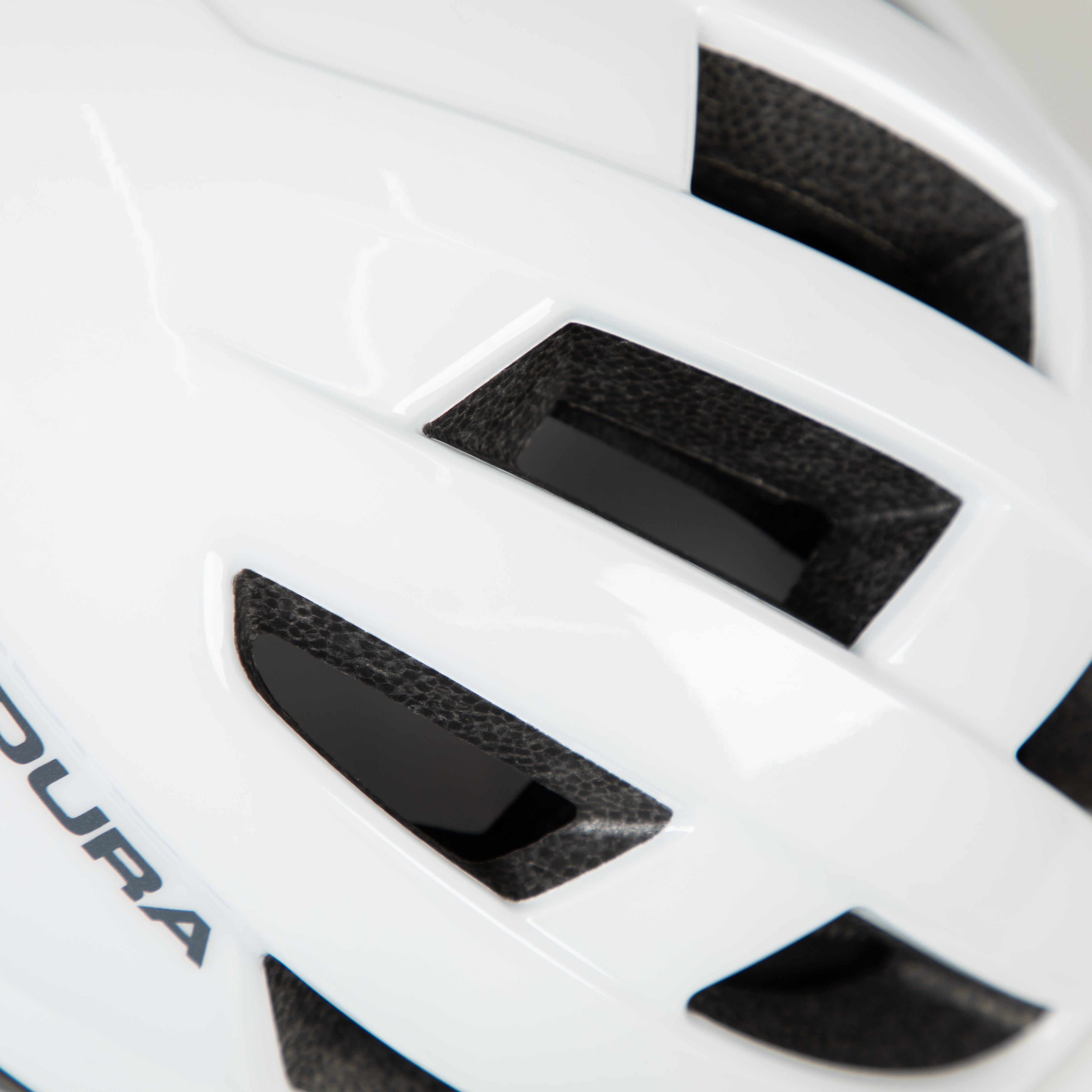 Endura Xtract Helmet White