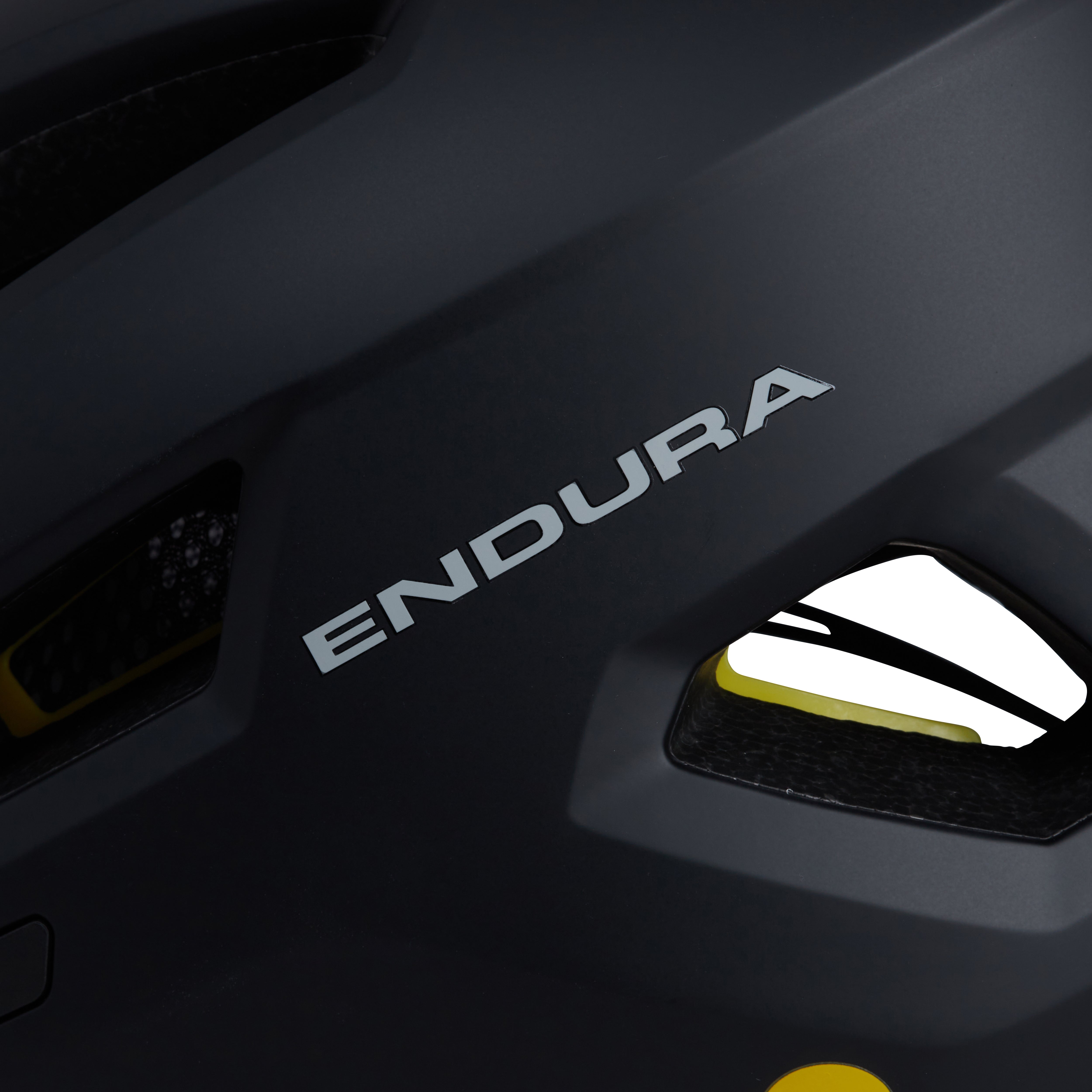 Endura Hummvee Mips® Helmet Black