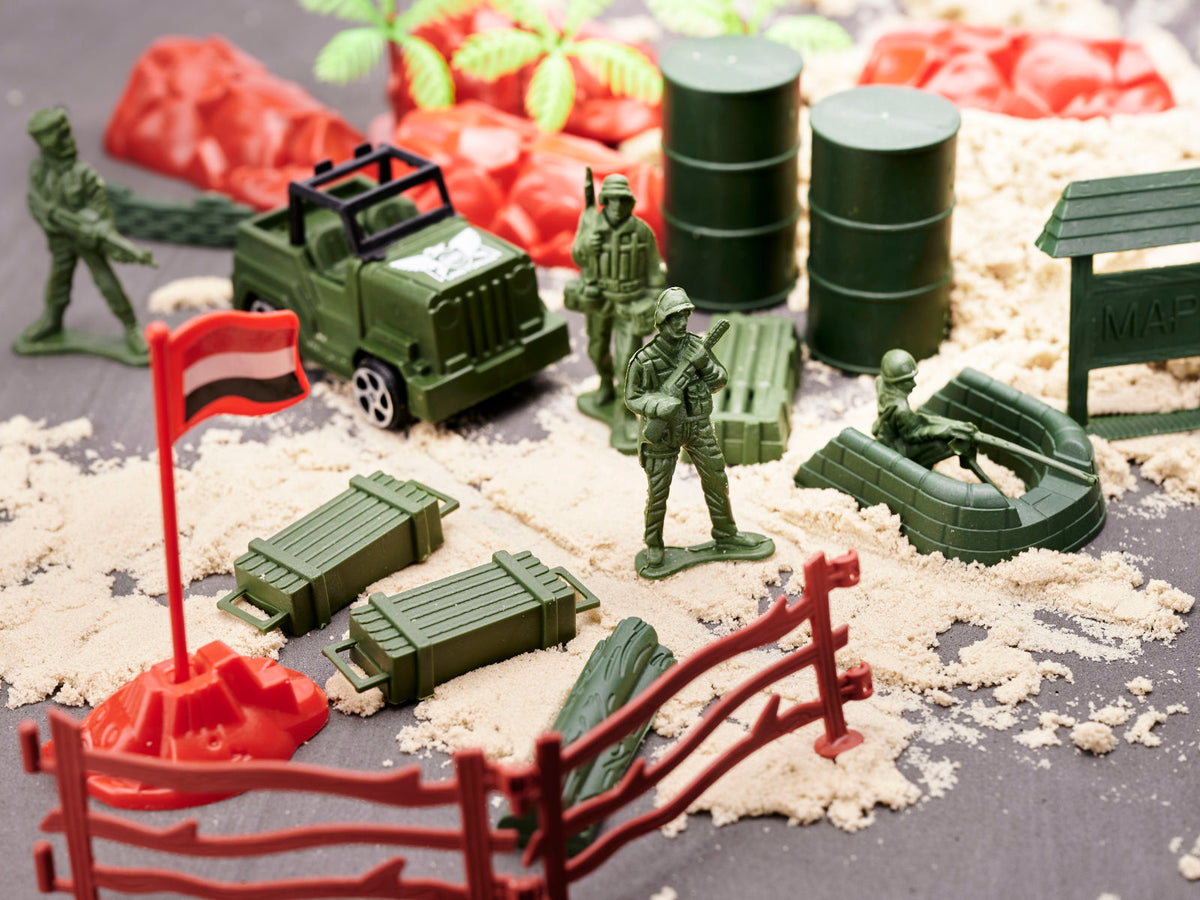 Soldiers Military Base Figures Set 307el.