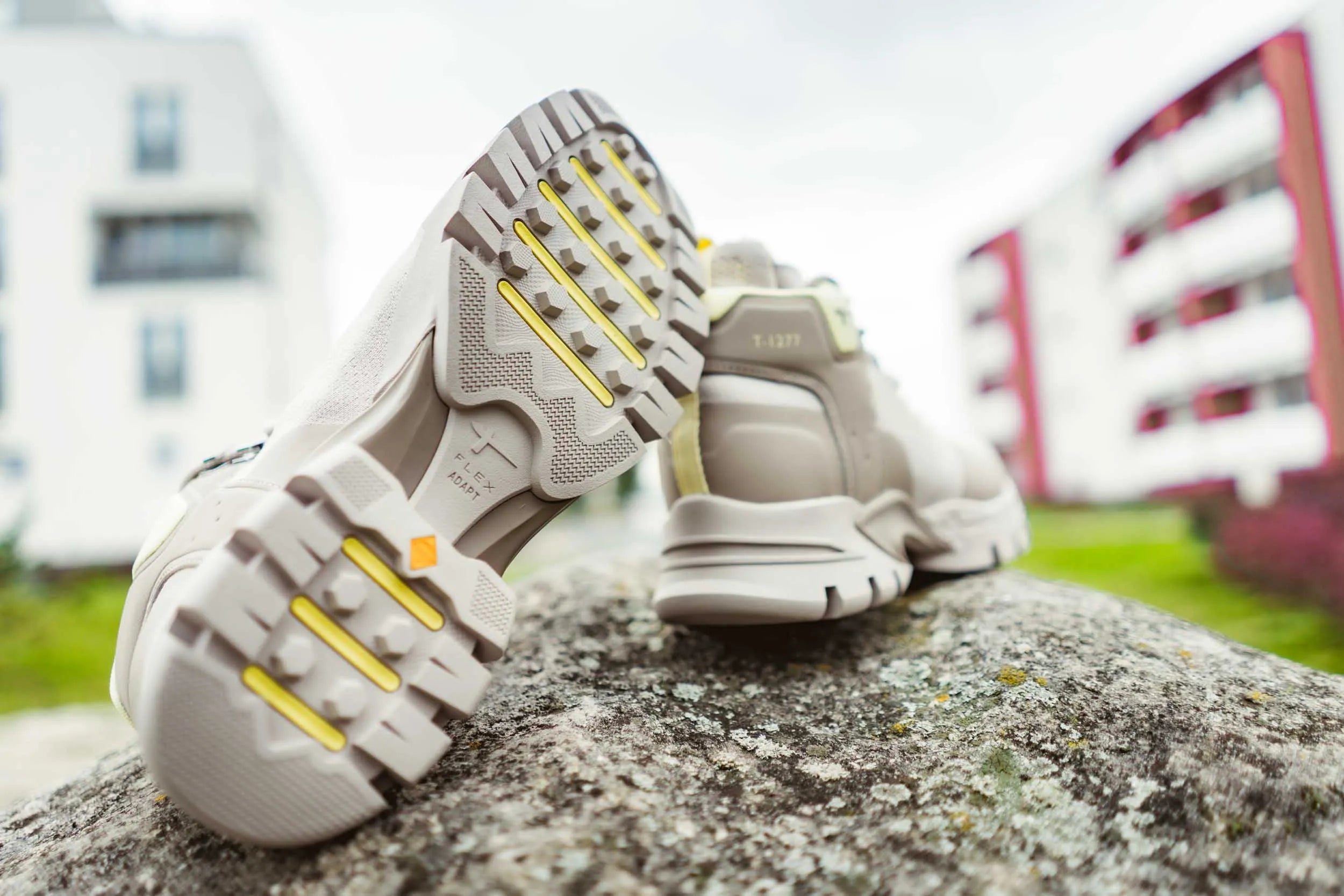 Udendørssko til kvinder Tamaris Wmns Active Hiking Beige Beige