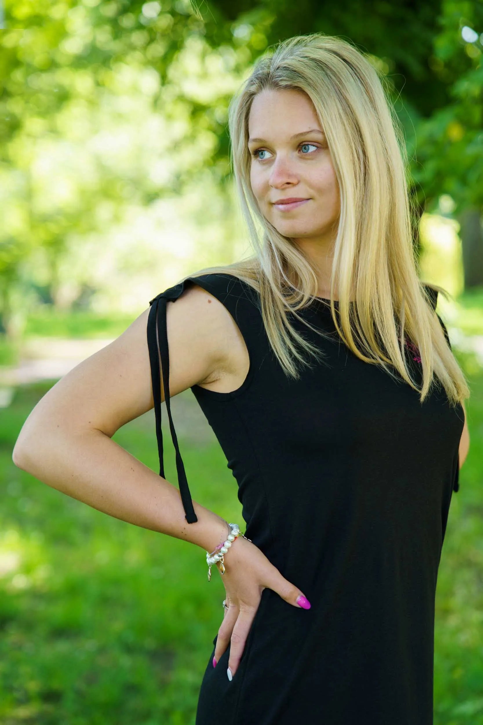 Дамска рокля Loap Asasbeda Blk Черна
