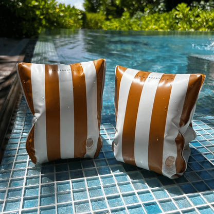 Swim Essentials Armbanden - Bruin/wit - Flow