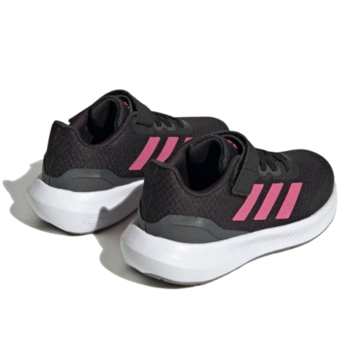Íoslódáil an cluiche Adidas ag rith Bróga Cailíní
