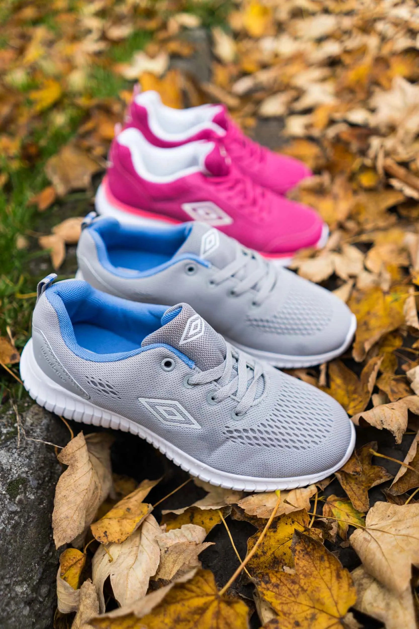 Női alkalmi cipő Umbro Chass szürke