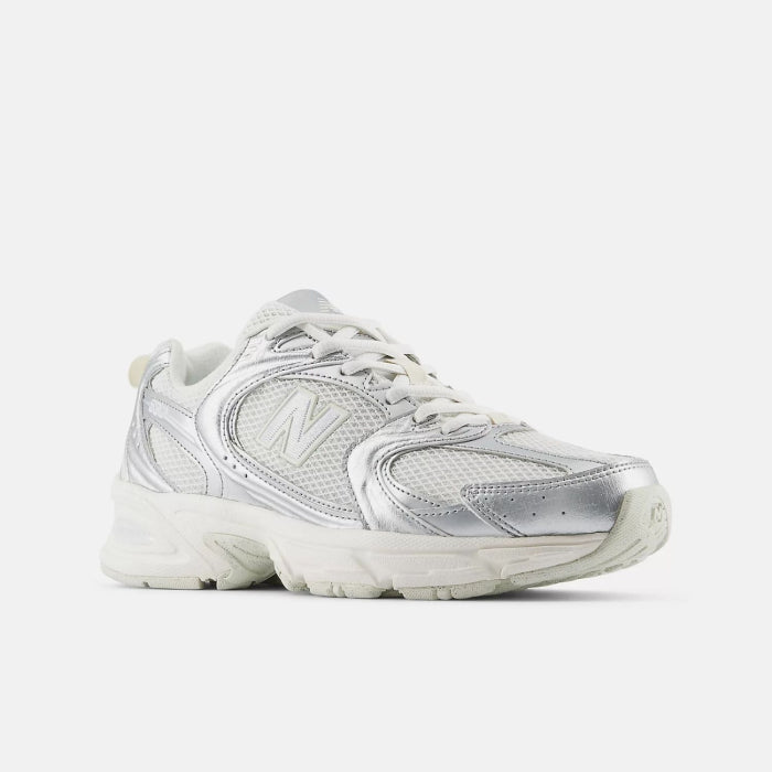 New Balance Sneakers Women