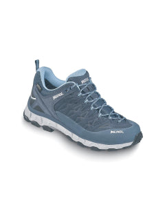 Ar Sneakers Siúil na mBan