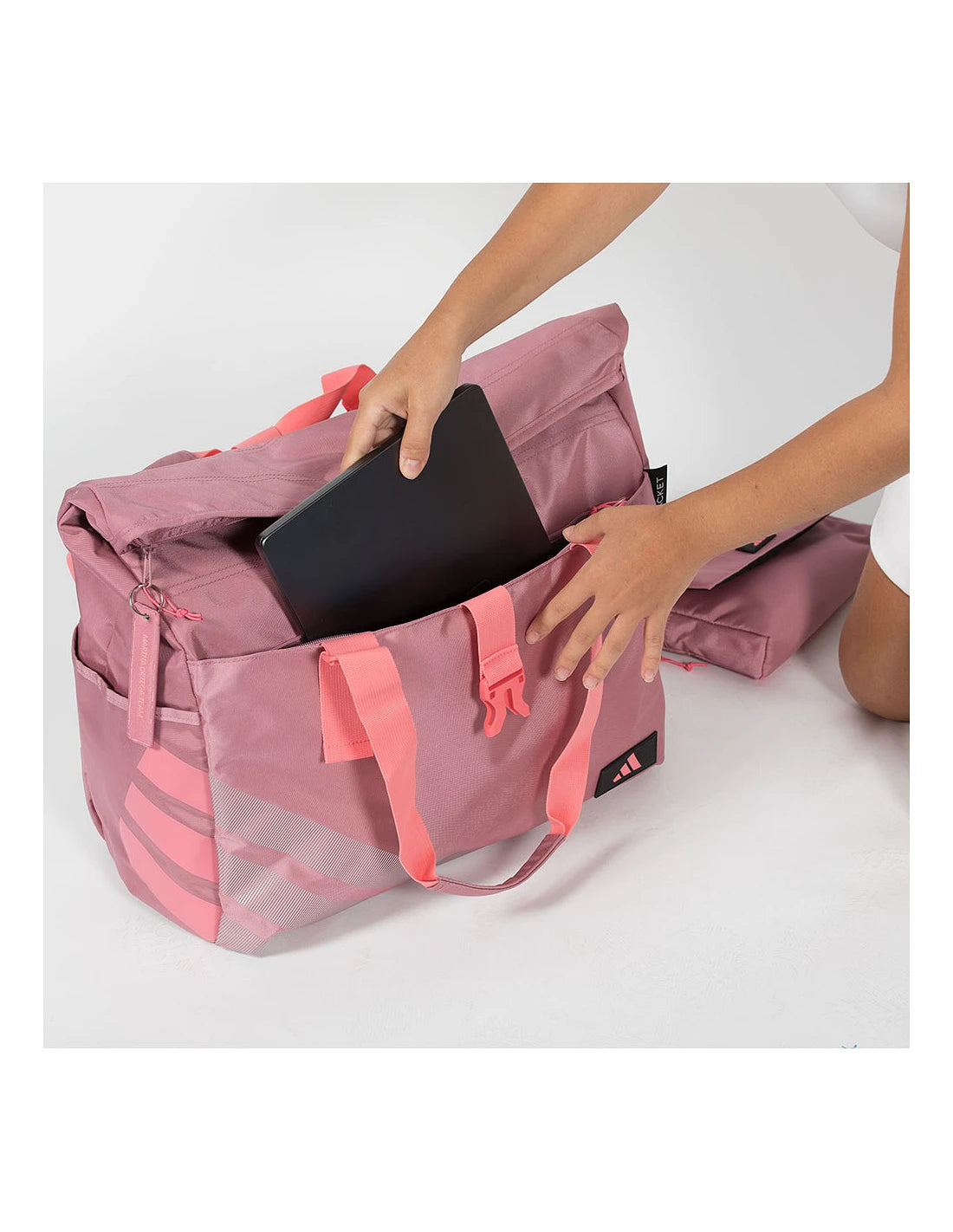 Уикенд чанта Adidas Pink 26