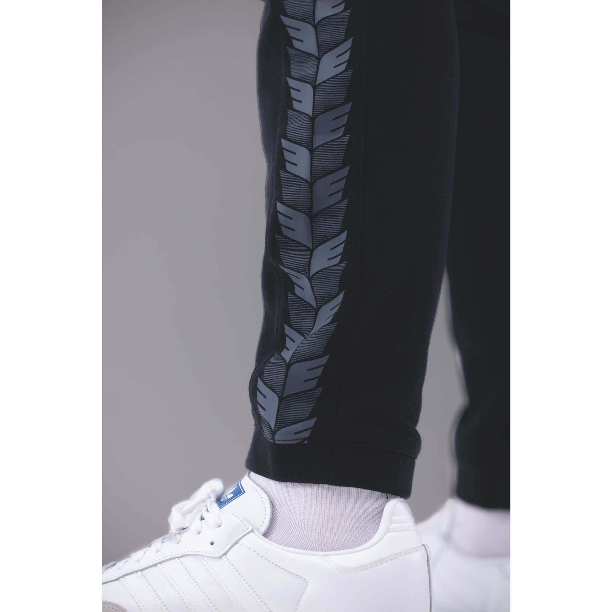 Tepláky Erima Essential Team Black/břidlicově šedá